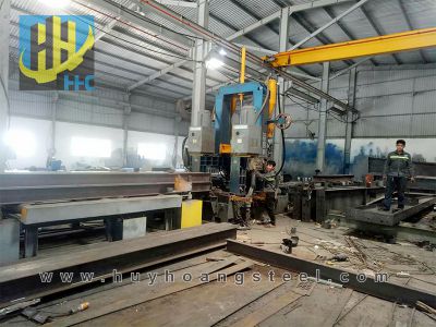 xuong-huy-hoang-steel-01.jpg